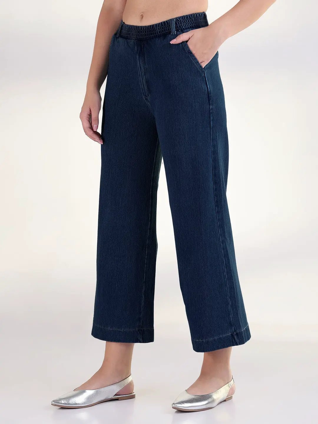 Women's Navy Blue Relaxed Fit Cropped Jeans - from SHOWOFFFF