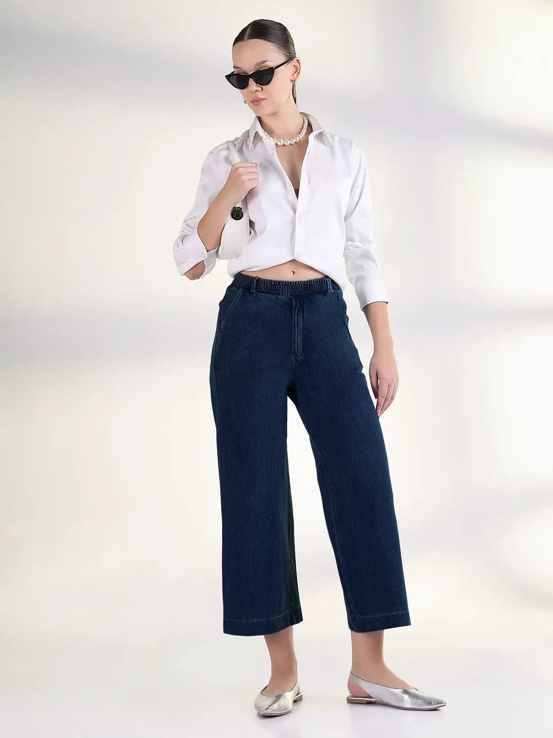 Women's Navy Blue Relaxed Fit Cropped Jeans - from SHOWOFFFF