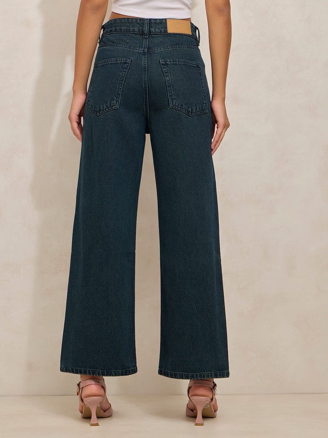 Women's Green High Rise Cropped Straight Fit Jeans