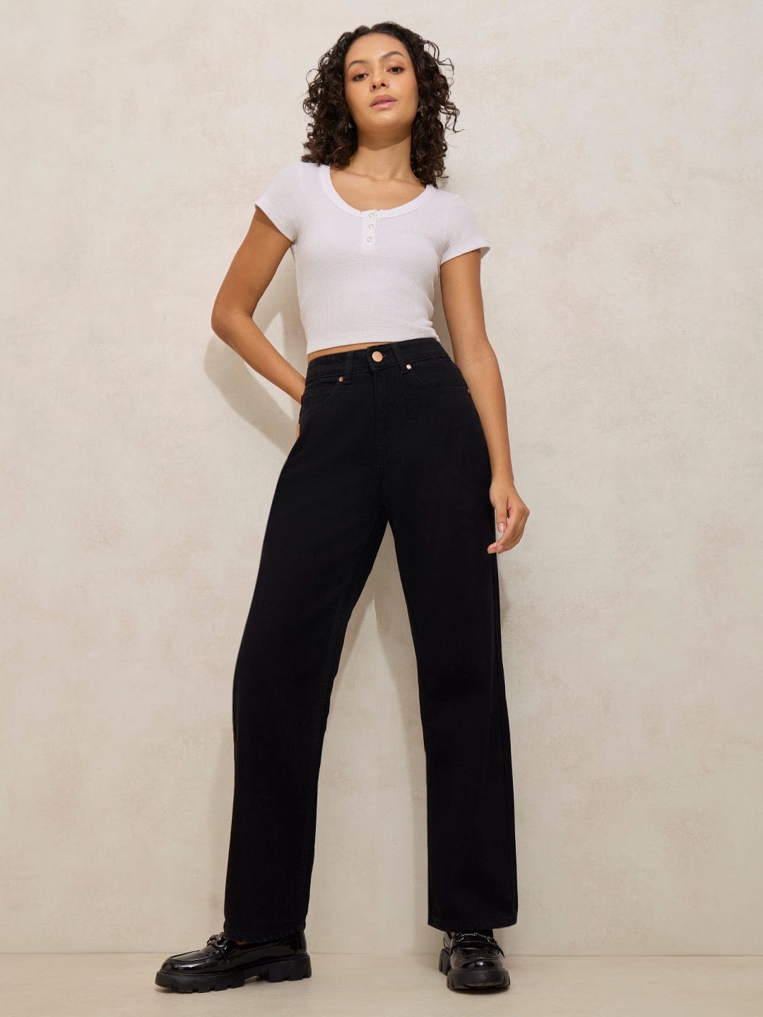 Women's Black High Rise Straight Fit Denim Jeans