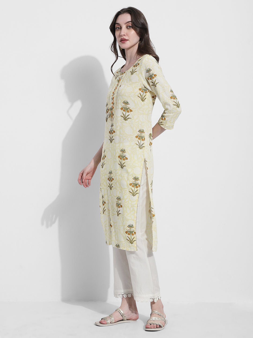 Women's Floral Printed Yellow Straight Kurta