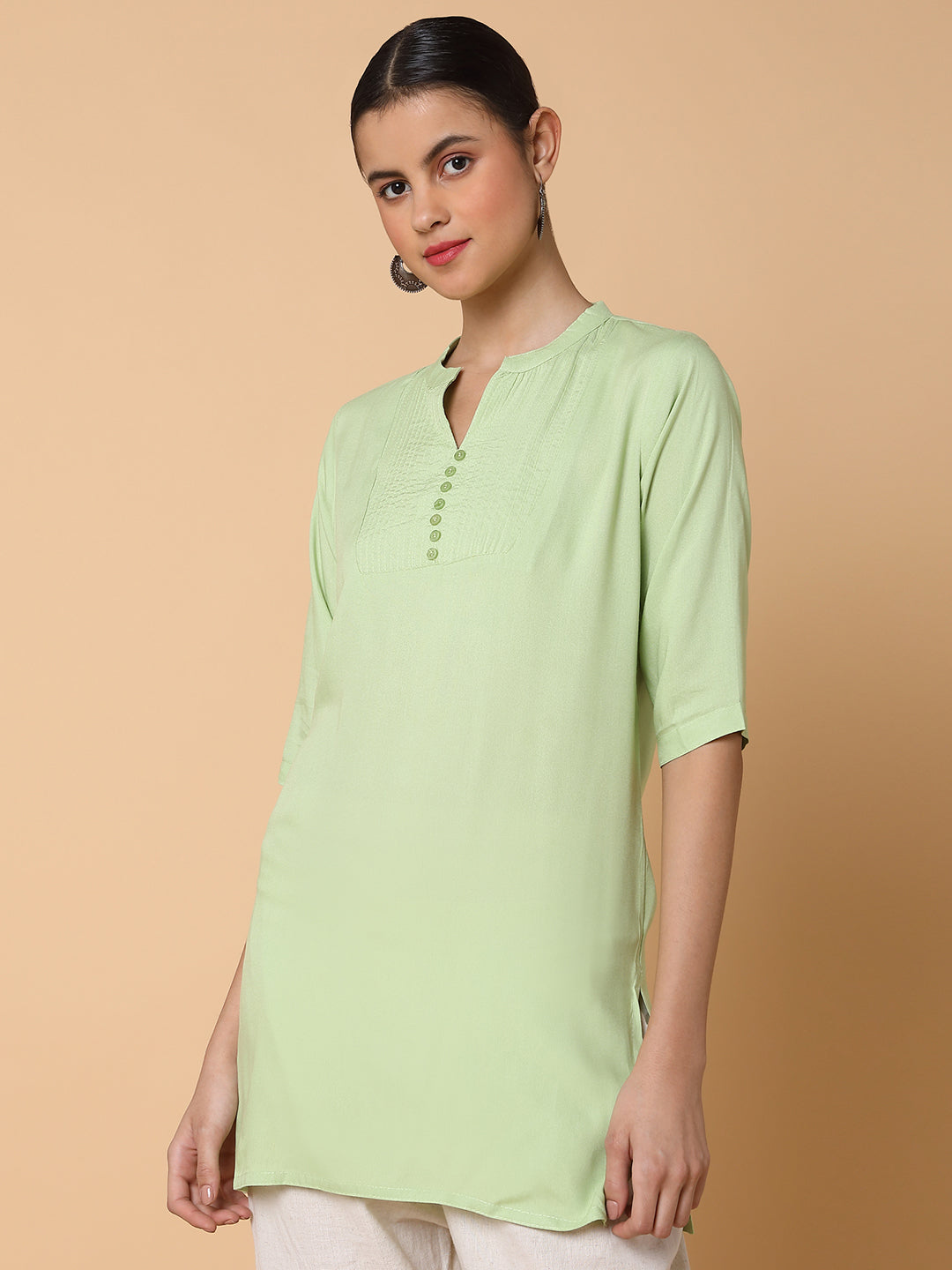 Women Solid Sea Green Straight Kurti