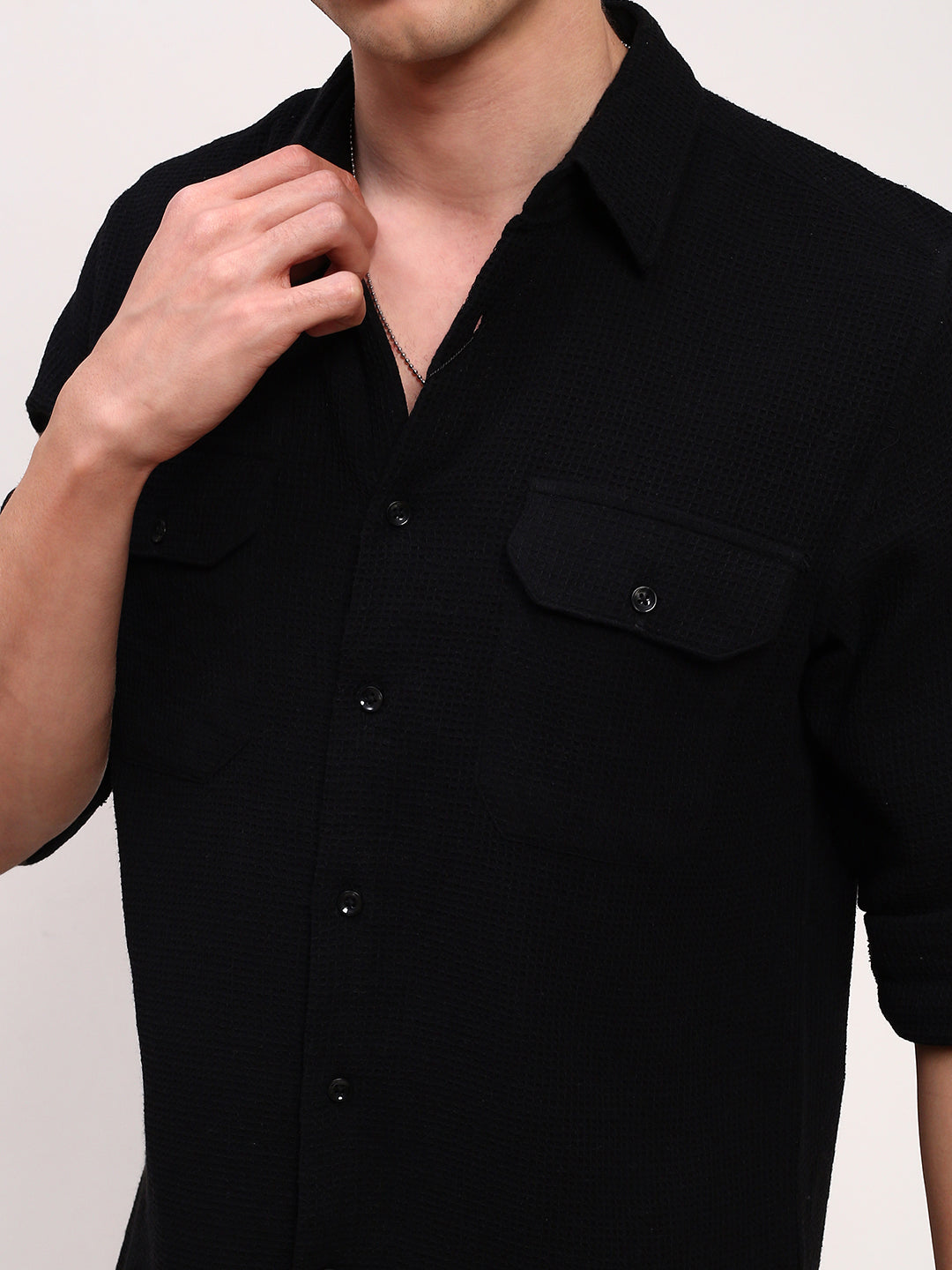 Men Black Solid Slim Fit Shirt