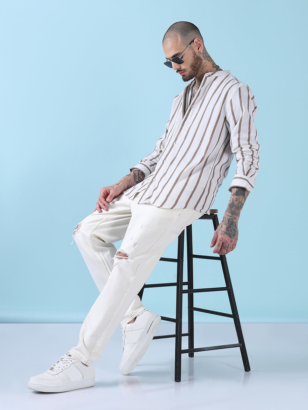 Men's Off White Striped Mandarin Collar Relaxed Fit Casual Shirt