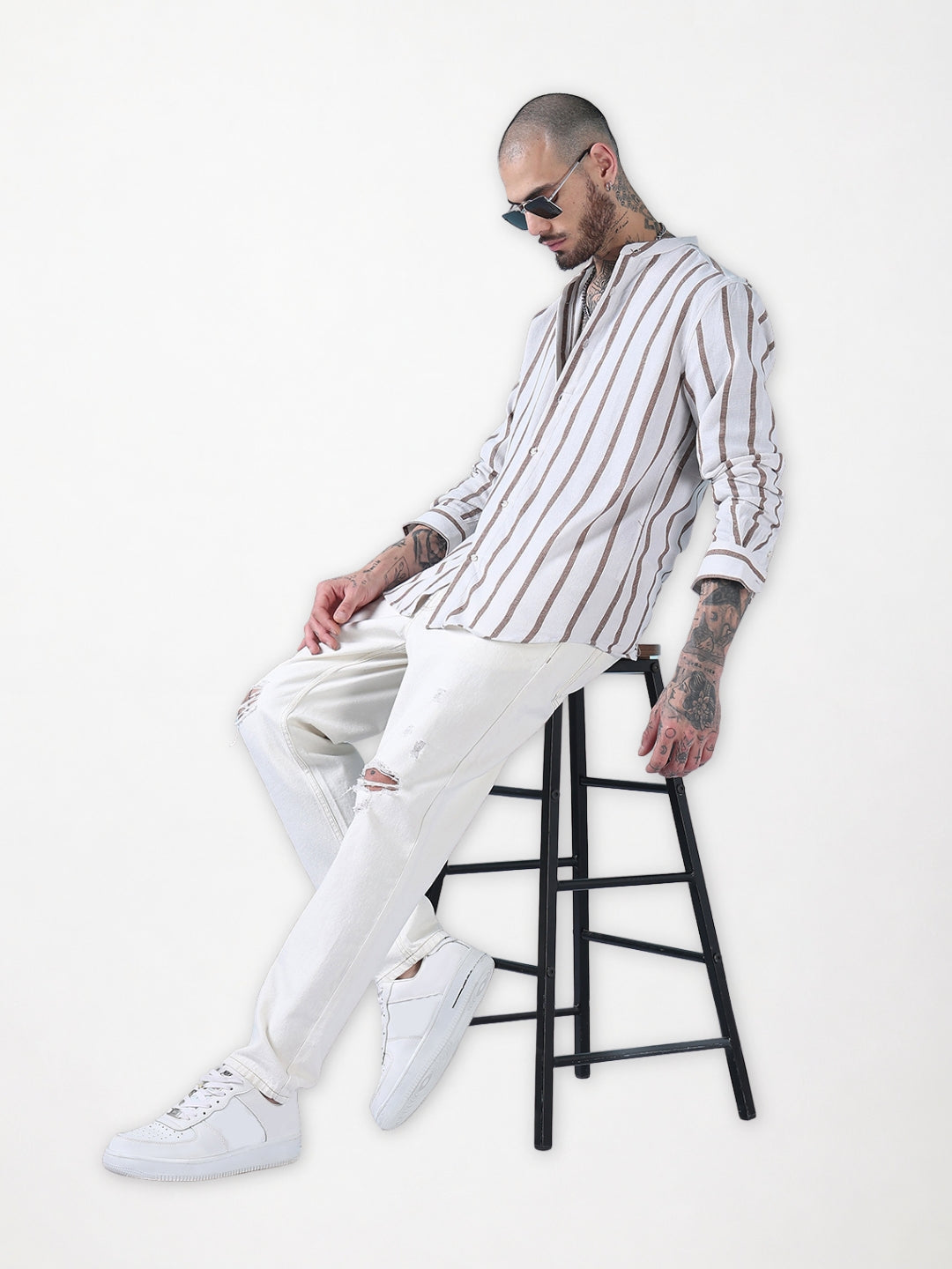 Men's Off White Striped Mandarin Collar Relaxed Fit Casual Shirt