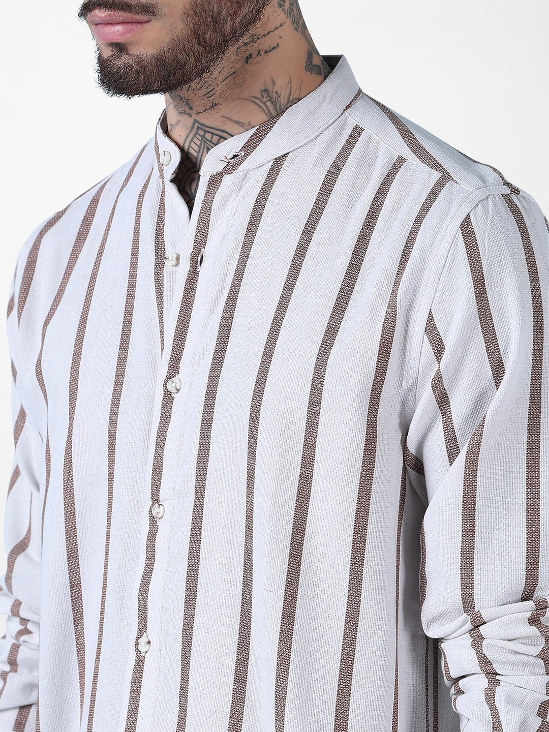 Men's Off White Striped Mandarin Collar Relaxed Fit Casual Shirt