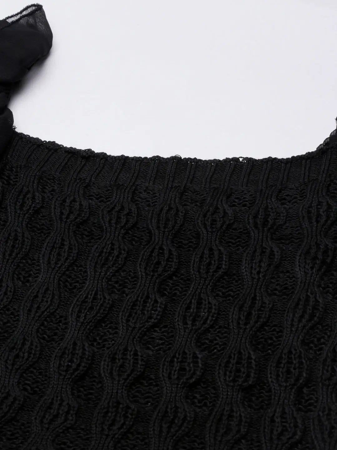 Women's Black Solid Crochet Crop Top