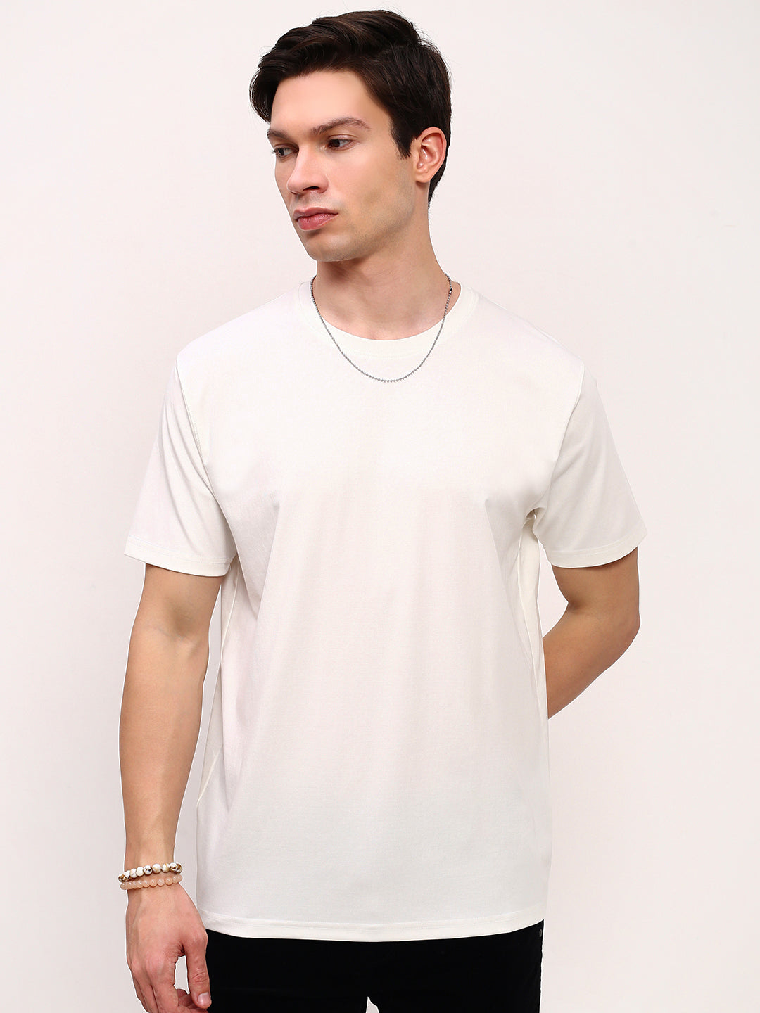 Men White Solid T Shirt