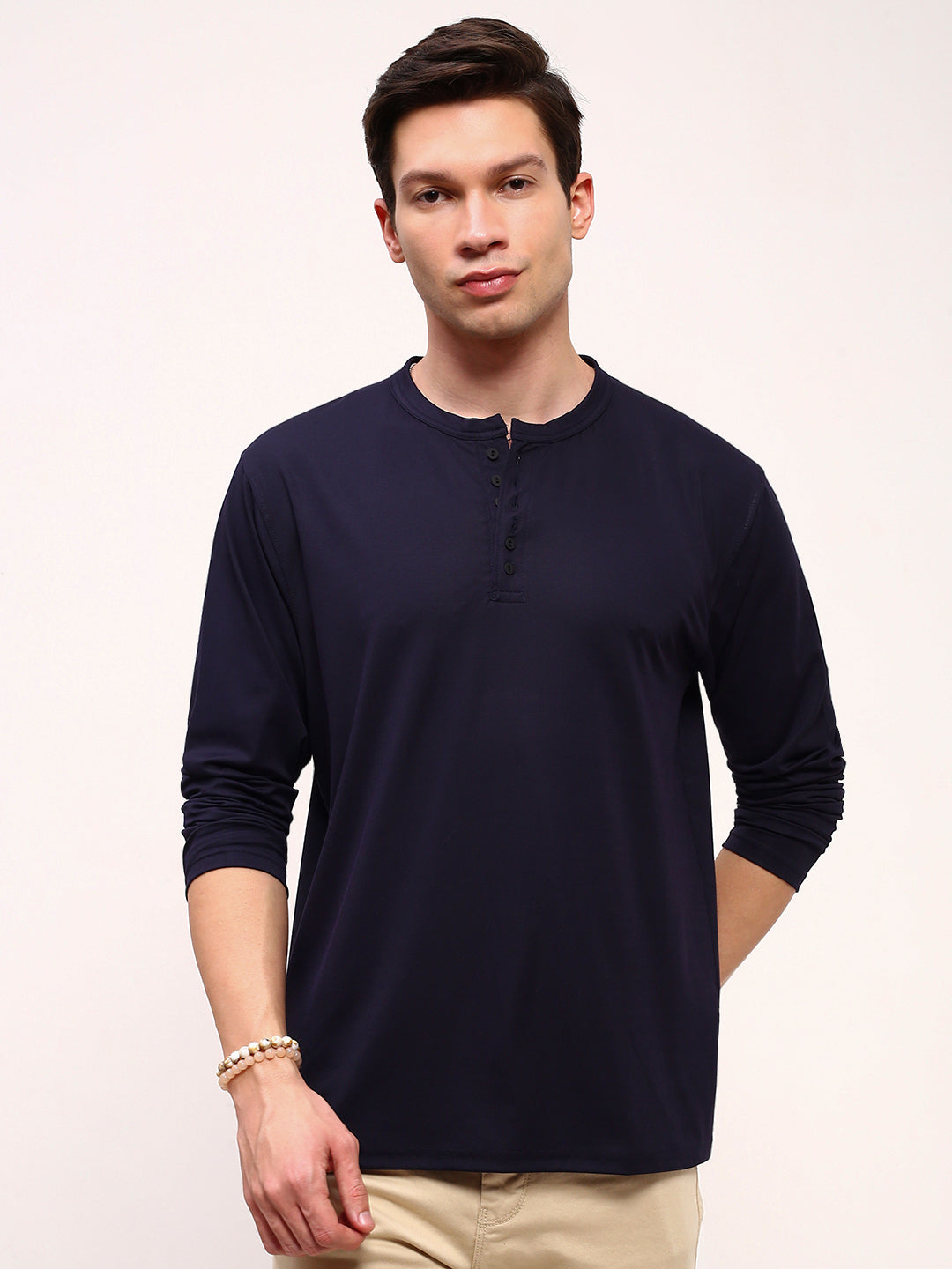 Men Navy Blue Solid T Shirt