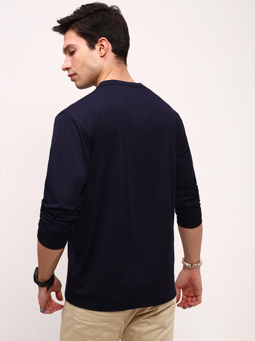 Men Navy Blue Solid T Shirt