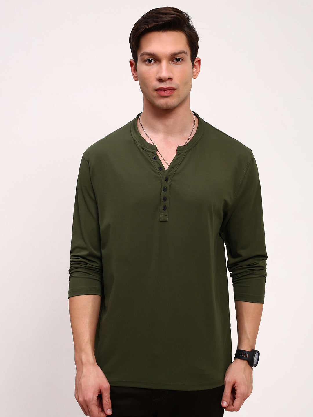 Men Green Solid T Shirt