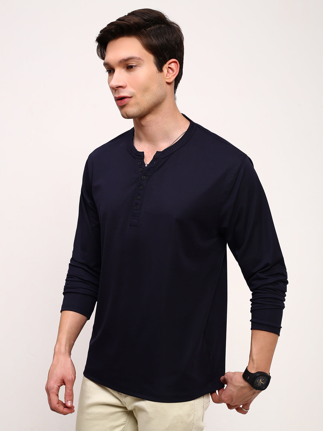 Men Navy Blue Solid T Shirt