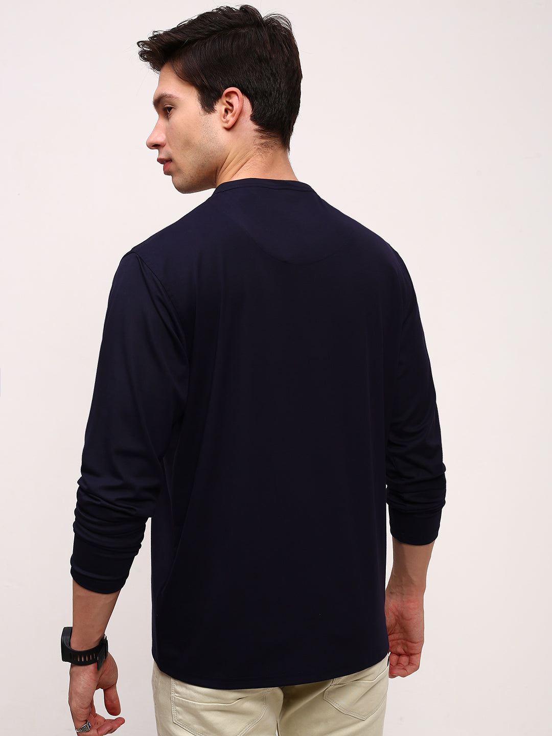 Men Navy Blue Solid T Shirt