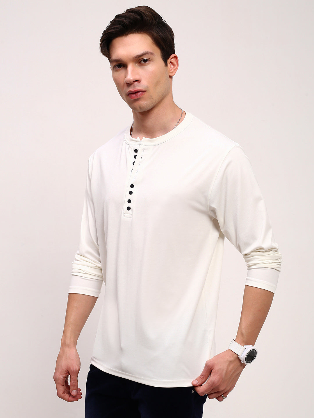 Men White Solid T Shirt