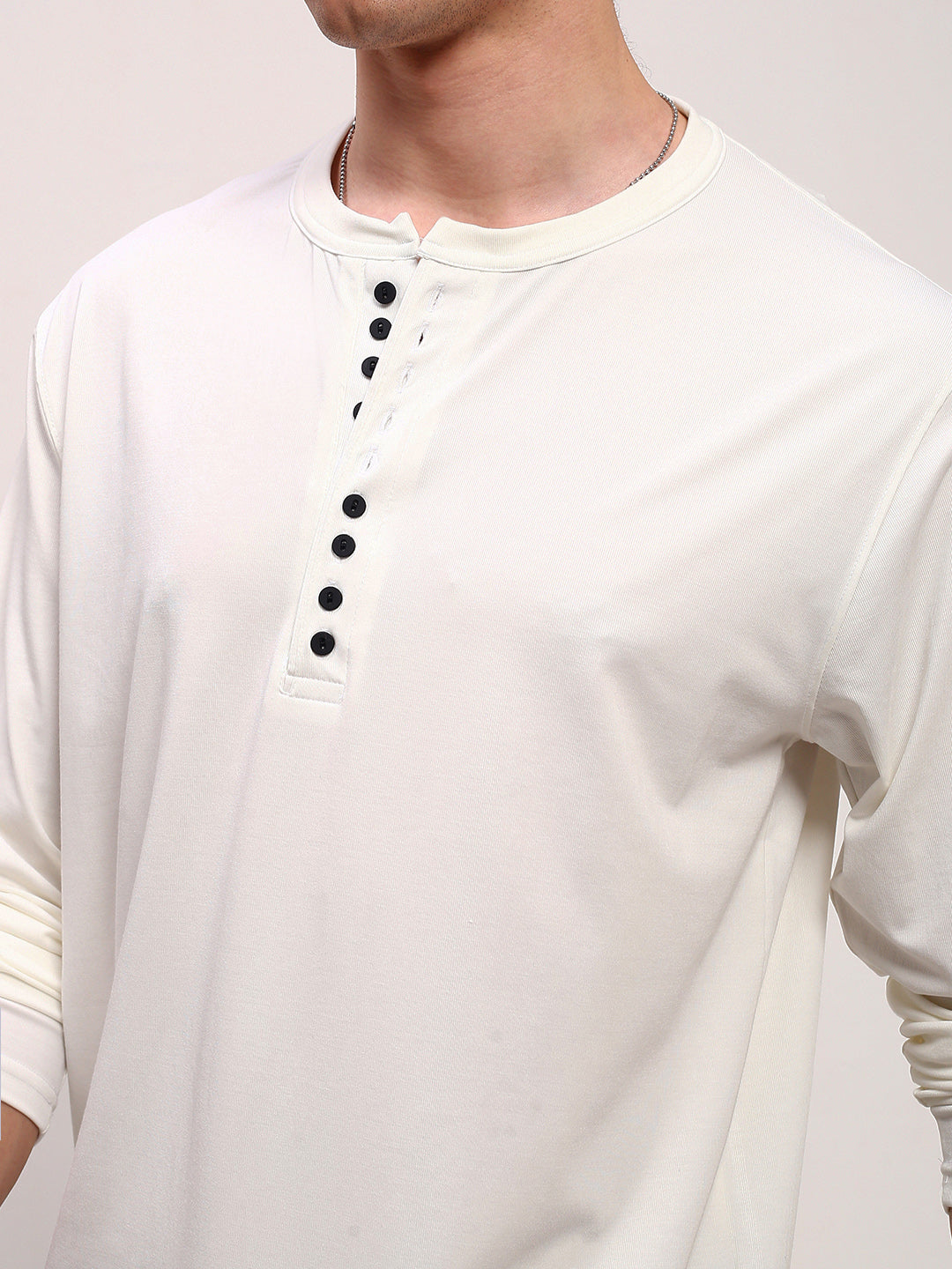 Men White Solid T Shirt