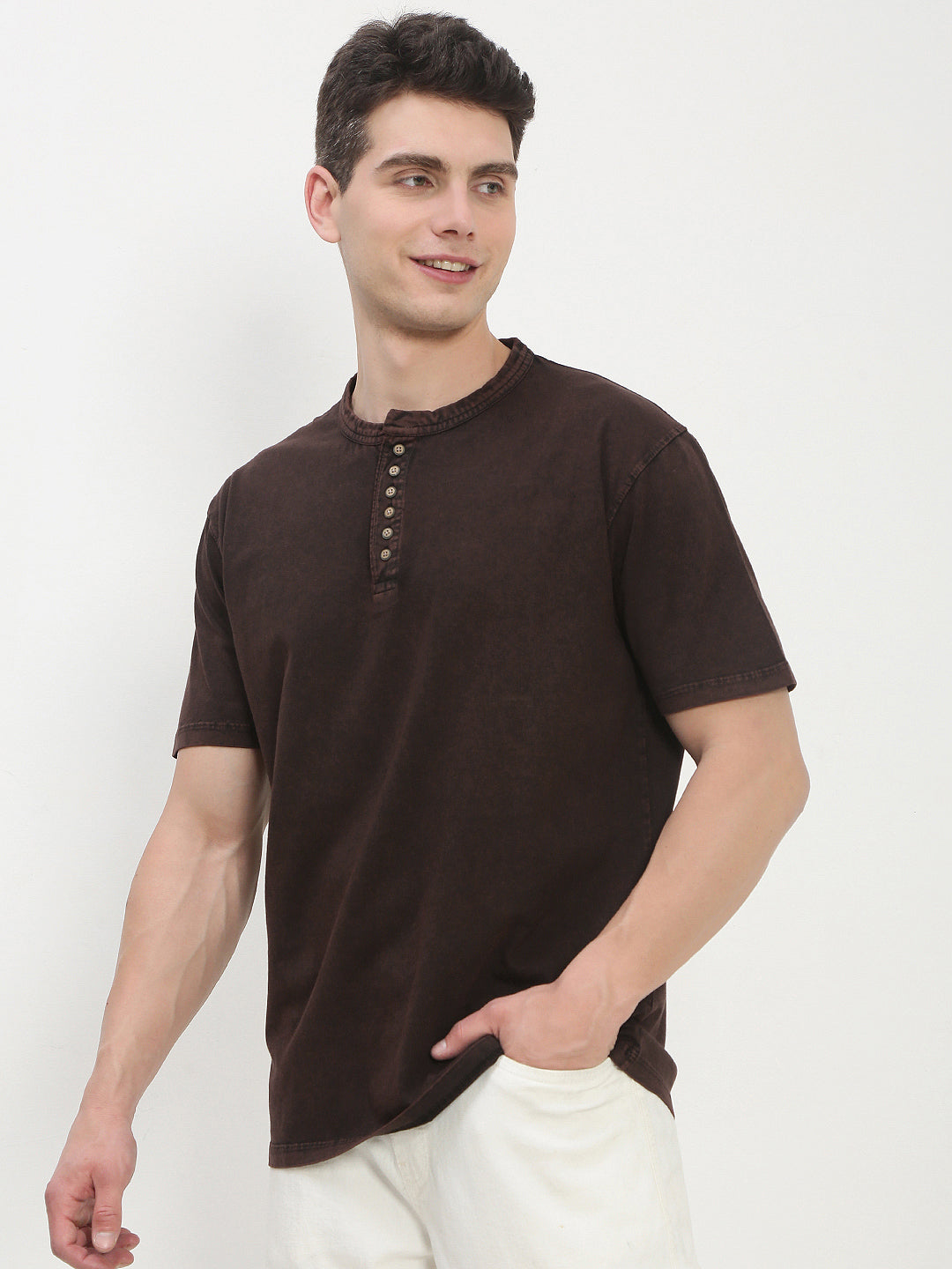 Men's Brown Solid Henley Collar T-Shirt