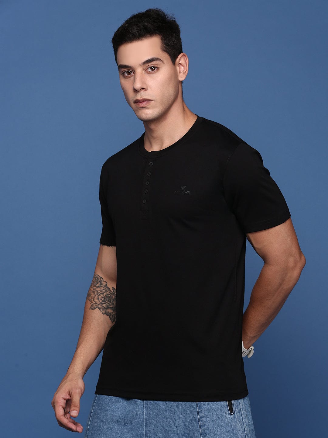 Men's Black Henley Neck Cotton Solid Slim Fit T-Shirt