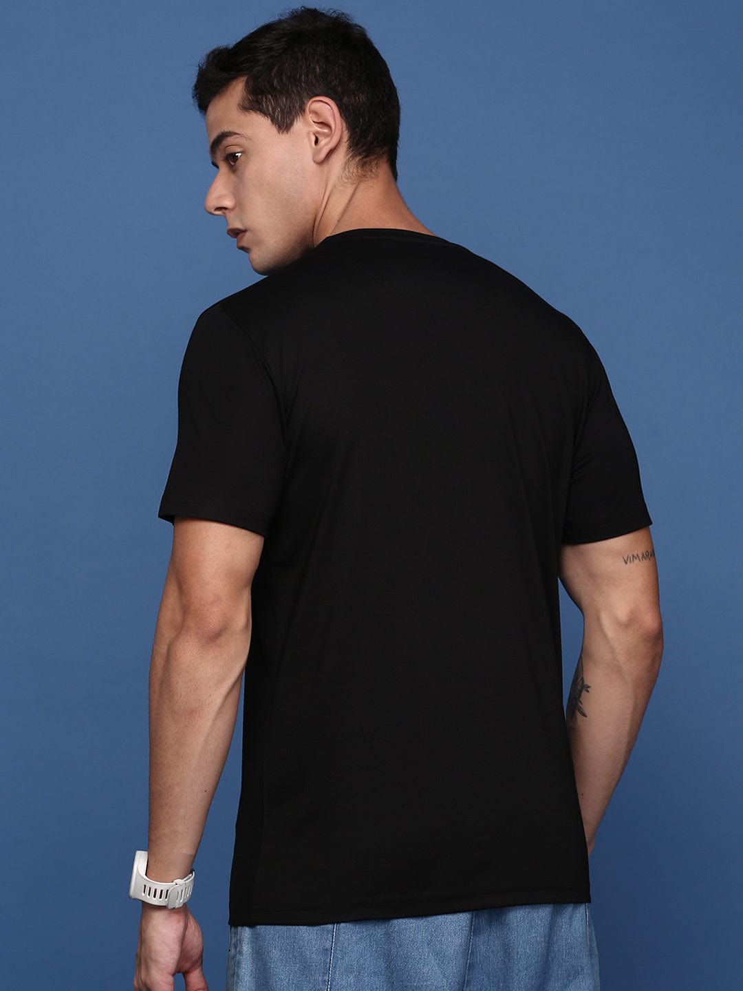 Men's Black Henley Neck Cotton Solid Slim Fit T-Shirt
