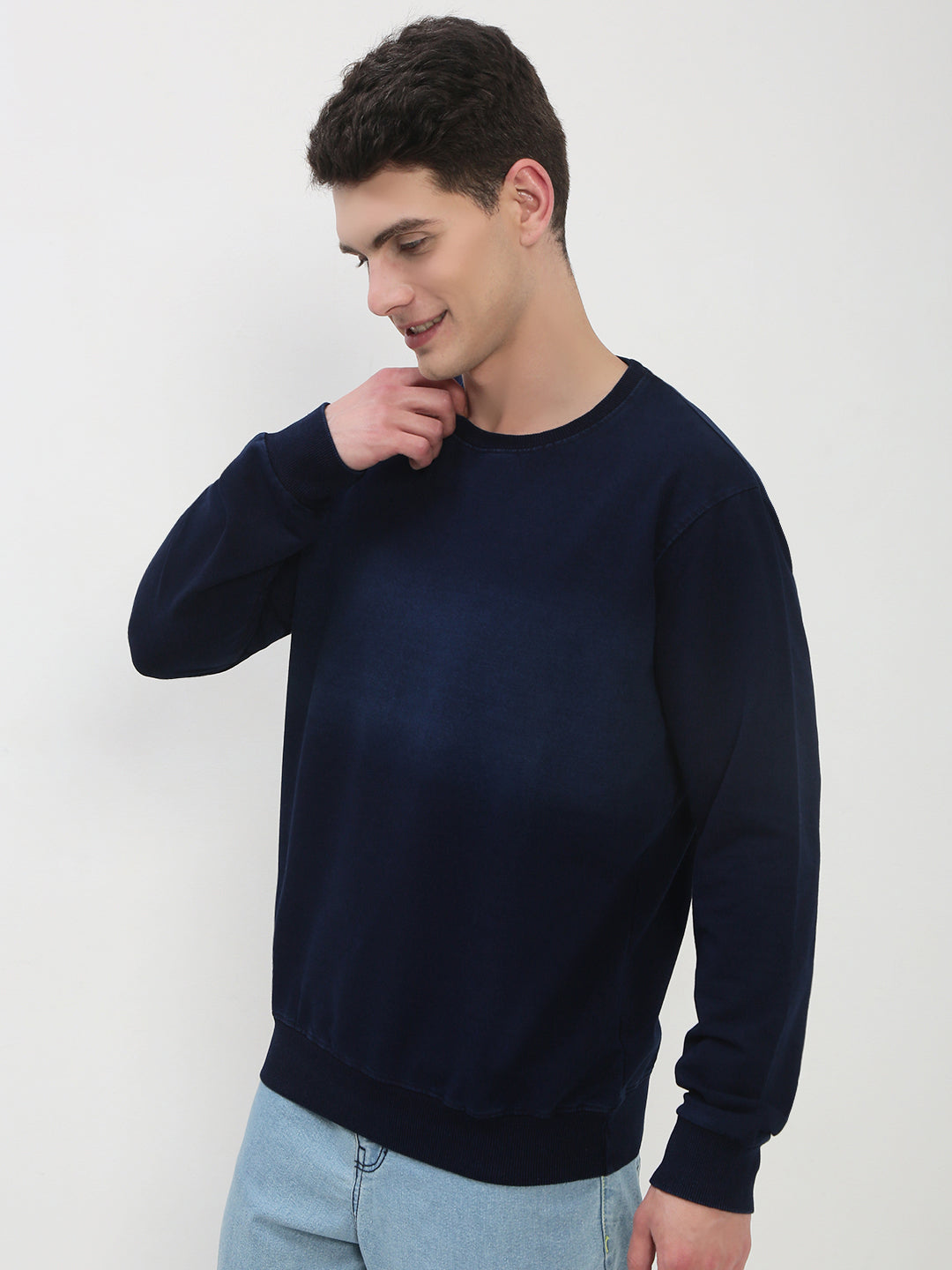 Men's Navy Blue Solid Sweatshirt