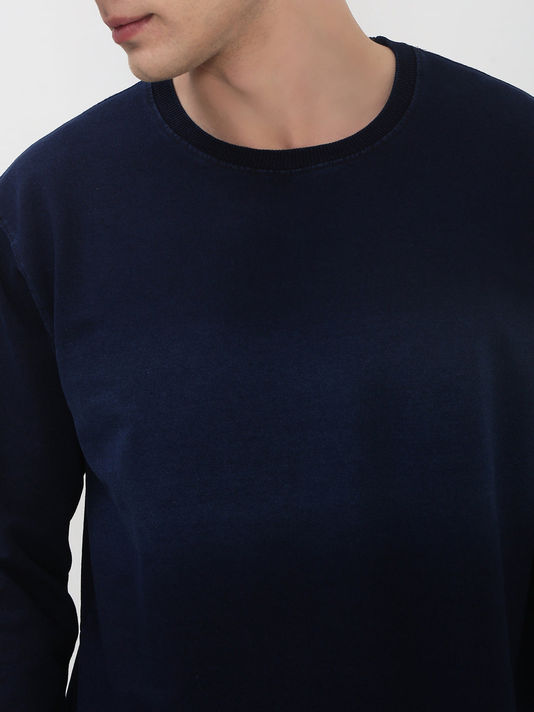 Men's Navy Blue Solid Sweatshirt