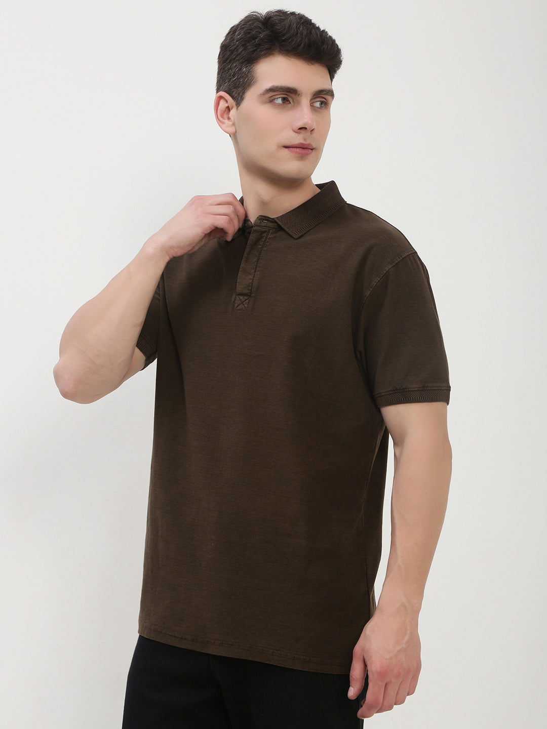 Men's Olive Solid Polo Collar T-Shirt
