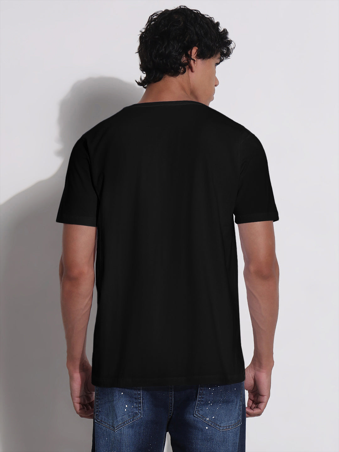 Men's Black Short Sleeves V-Neck Regular Fit T-Shirt