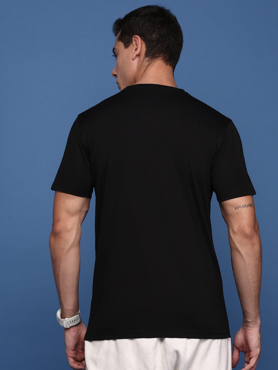 Men's Black Henley Neck Cotton Slim Fit Solid T-Shirt