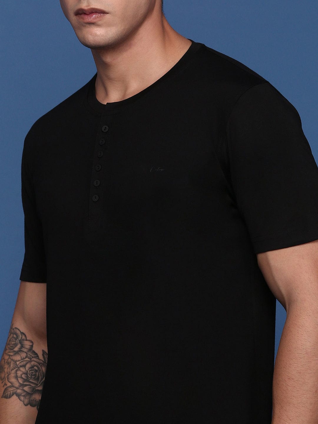 Men's Black Henley Neck Cotton Slim Fit Solid T-Shirt