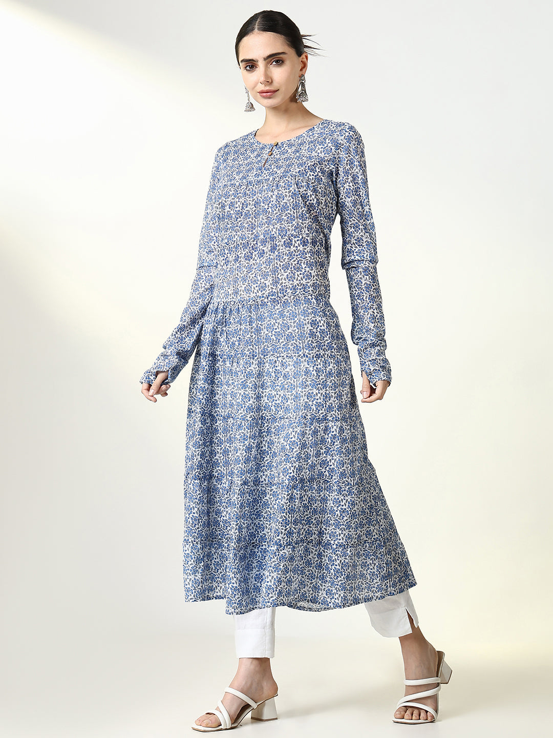 Women Blue Floral Anarkali Kurta