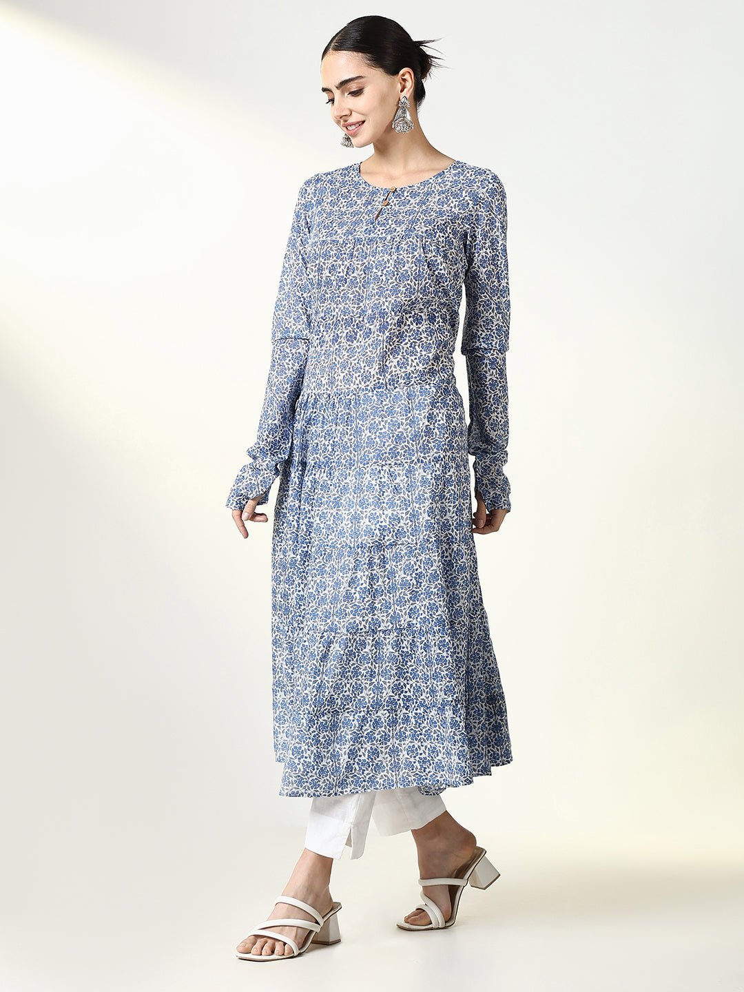 Women Blue Floral Anarkali Kurta