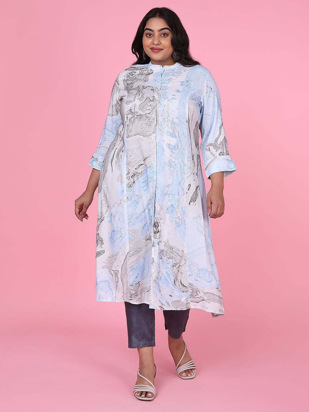 Women Blue Abstract Straight Kurta