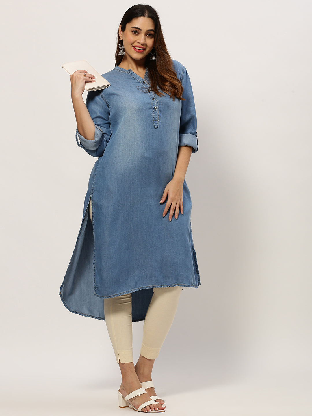 Women Knee Length Straight Blue Solid Kurta