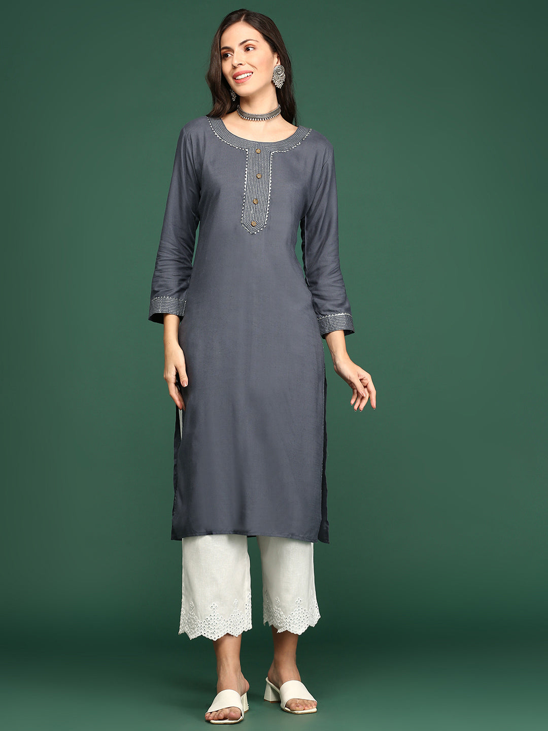 Women's Grey Solid Straight Kurta