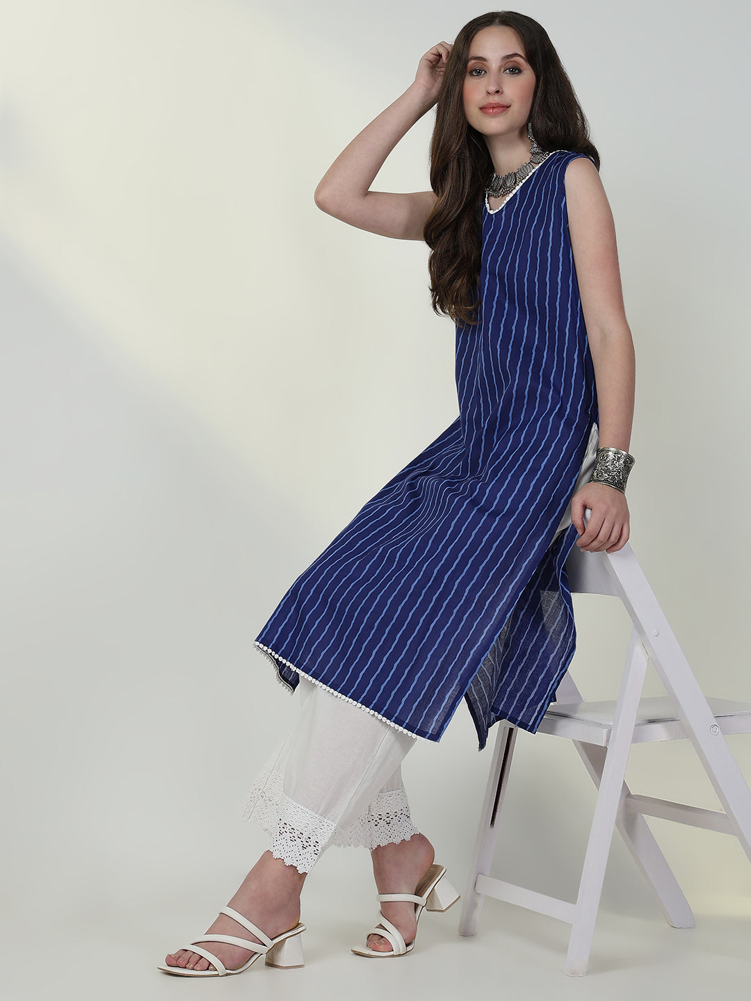 Women Striped Blue Straight Kurta Set