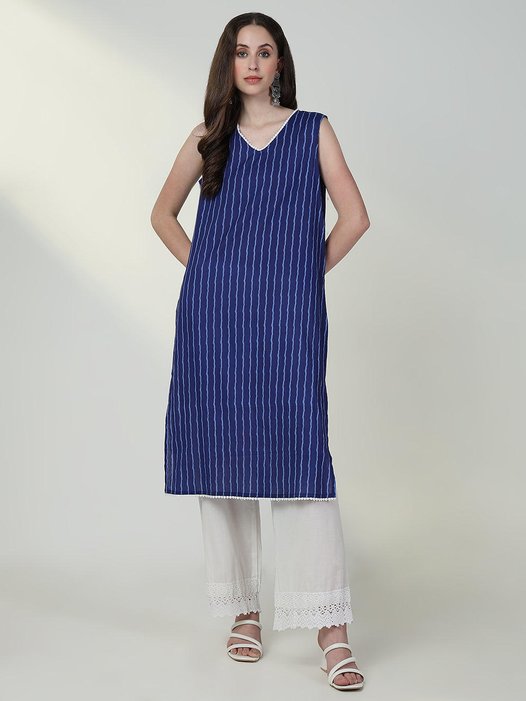 Women Striped Blue Straight Kurta Set