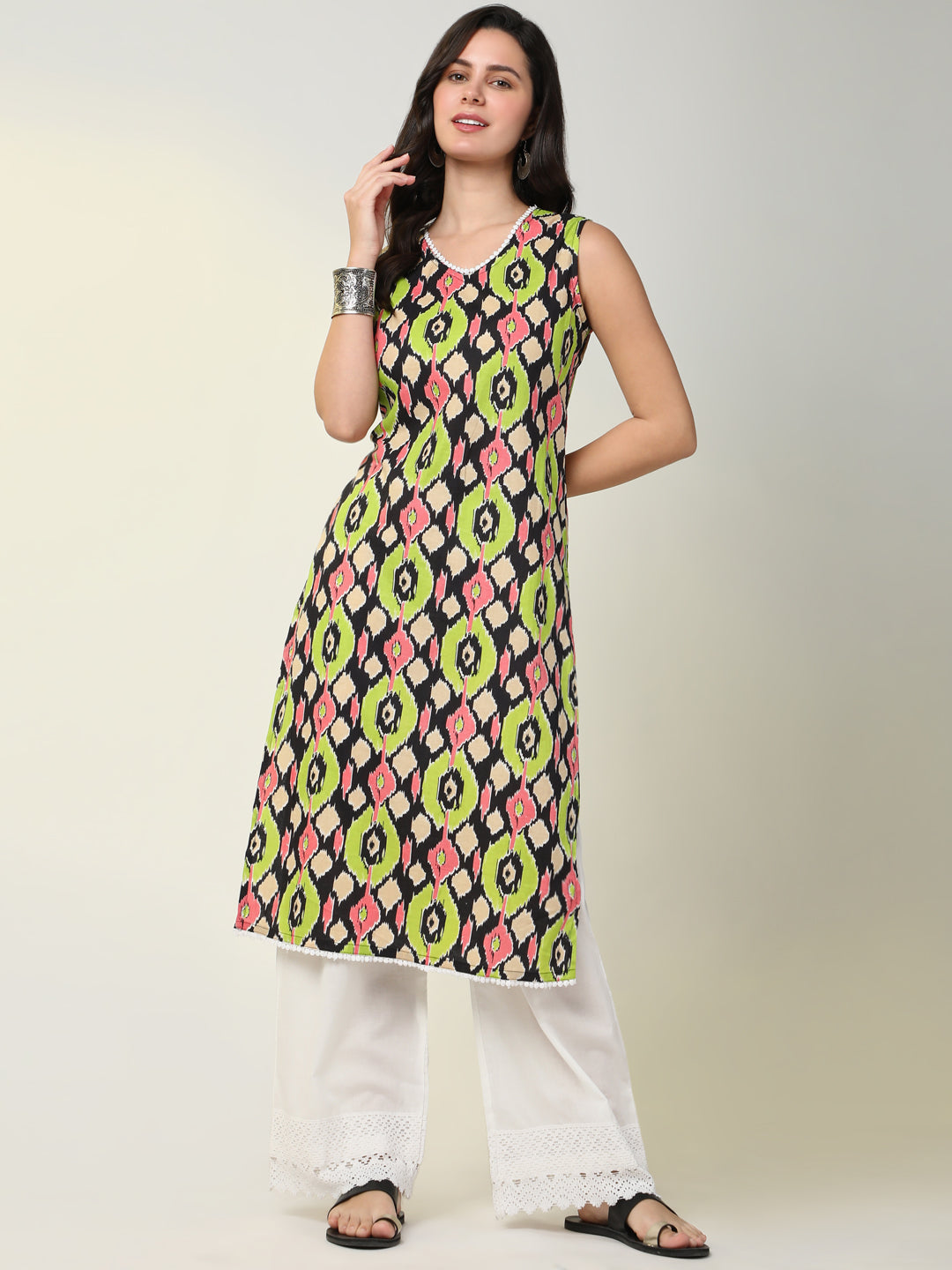 Women Multi Floral Straight Kurta Set