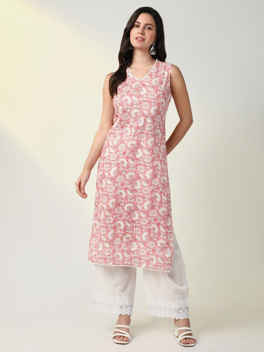 Women Pink Floral Straight Kurta Set