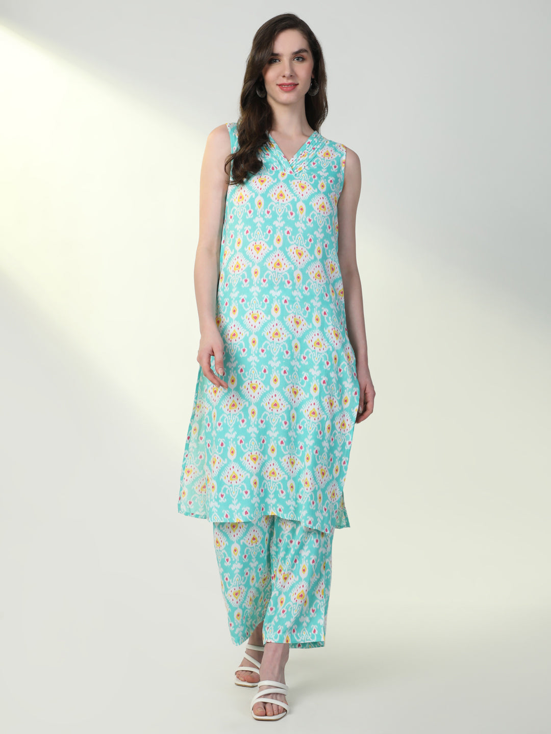 Women Sea Green Graphic Straight Kurta Set