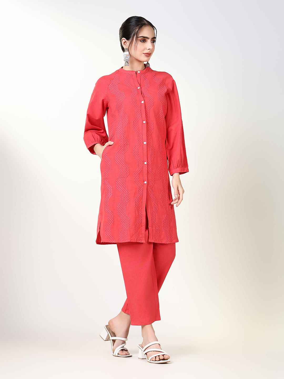 Women Solid Pink Straight Kurta Set