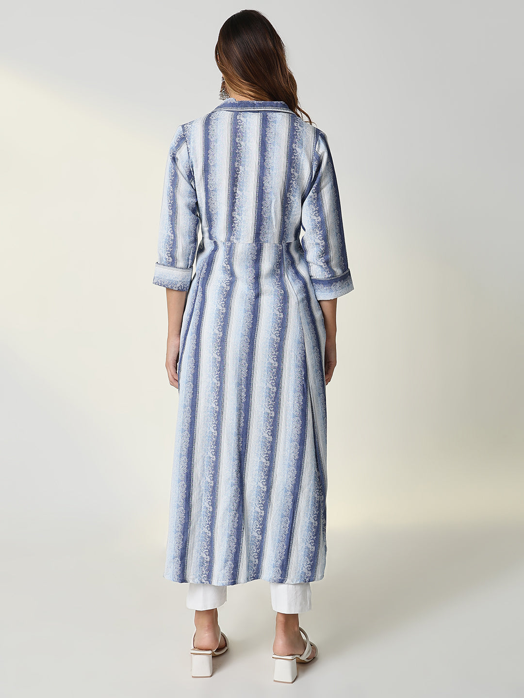 Women Blue Striped Anarkali Kurta