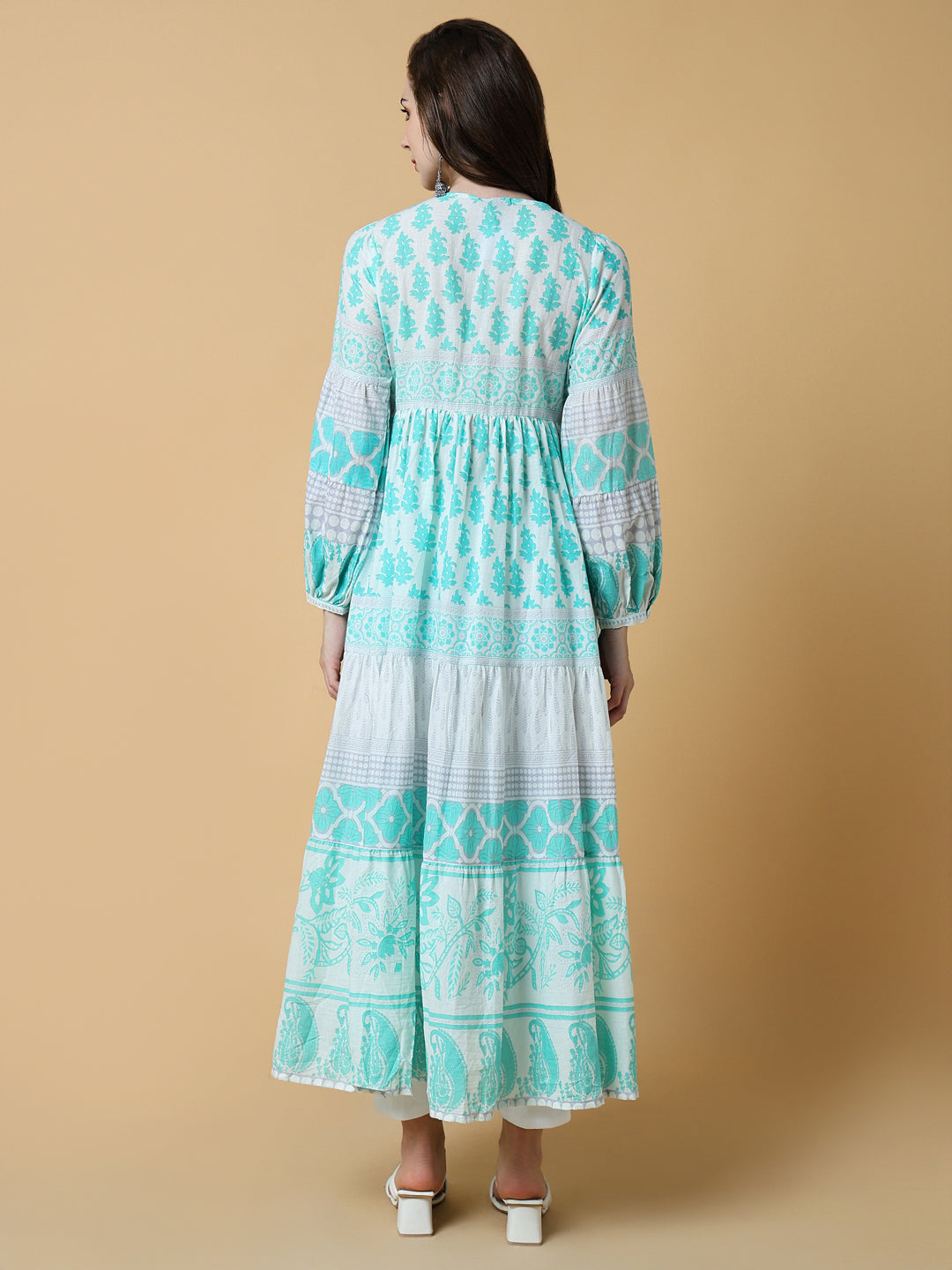 Women Green Floral Anarkali Kurta