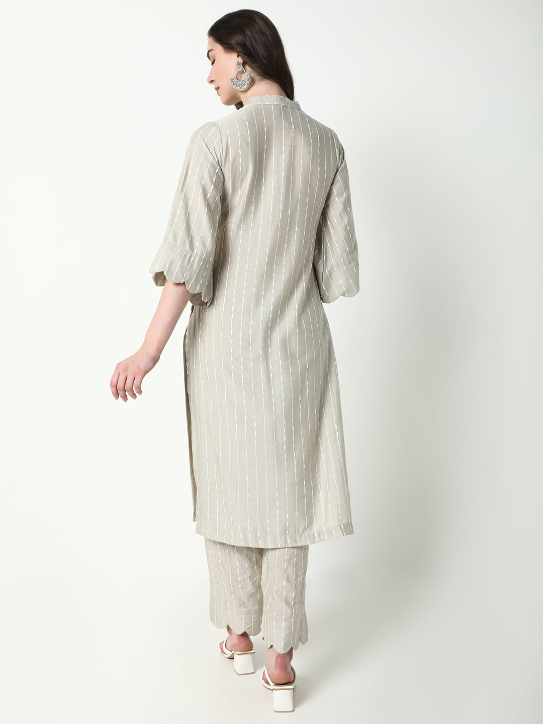 Women Beige Striped Straight Kurta Set