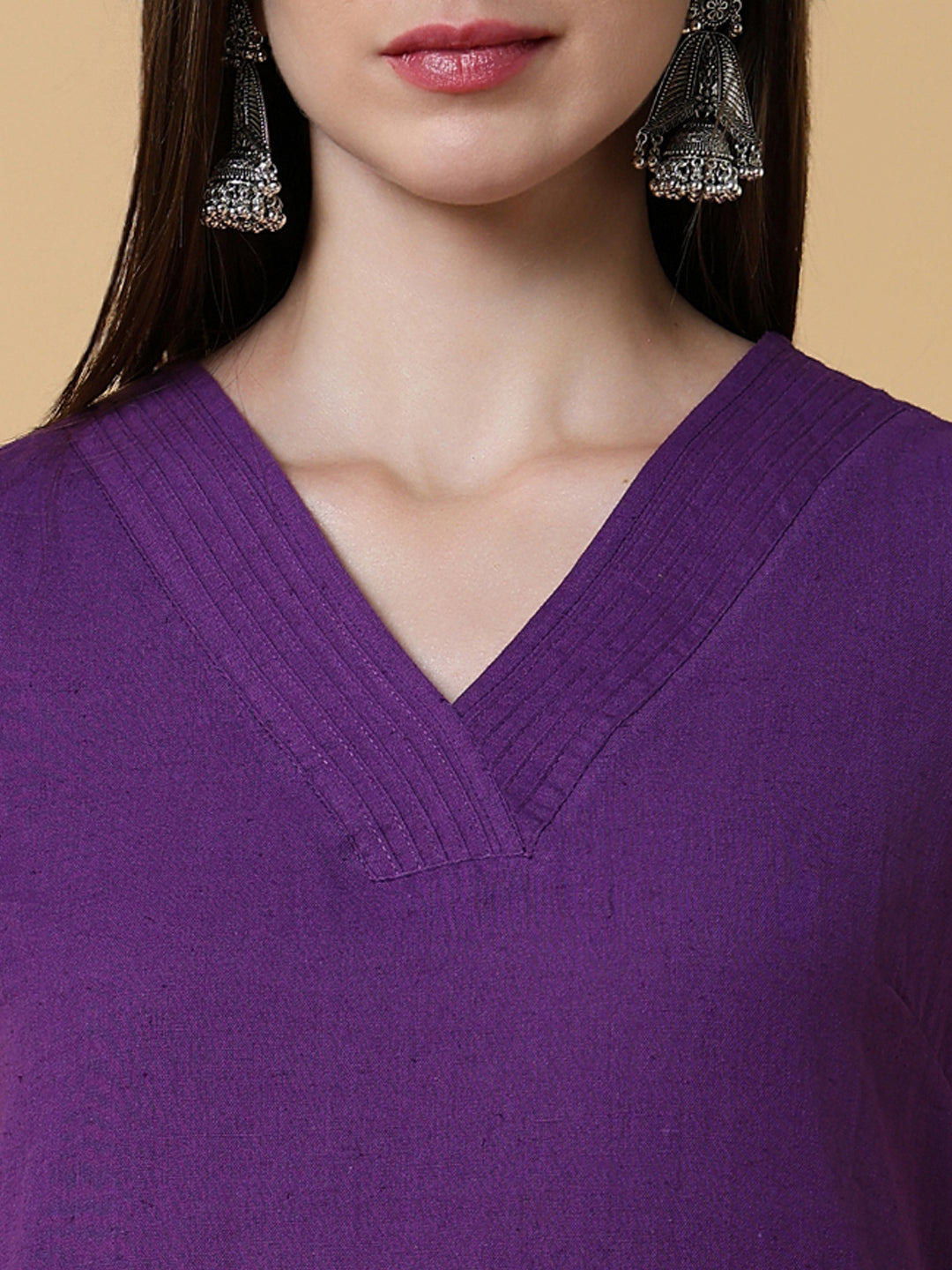 Women Solid Purple Straight Kurta Set