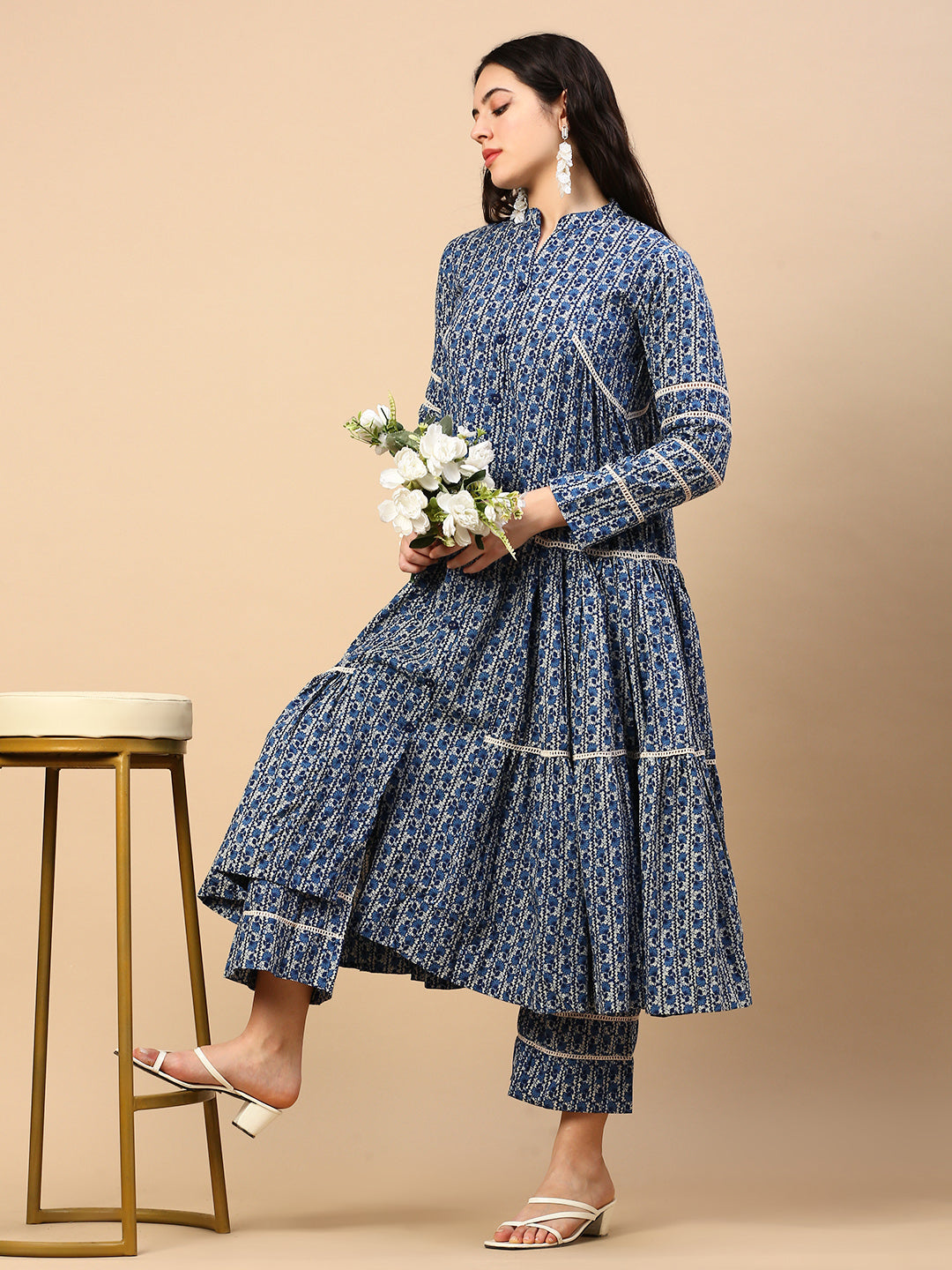 Women Floral Blue A Line Kurta Set