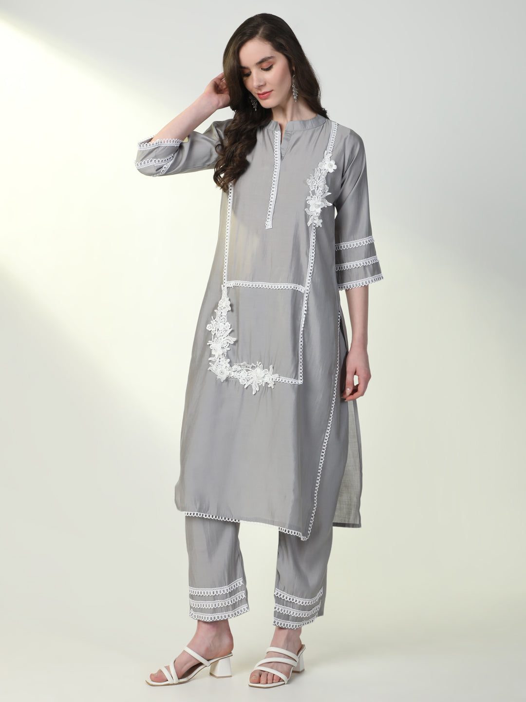 Women Grey Solid Kurta Set with Dupatta