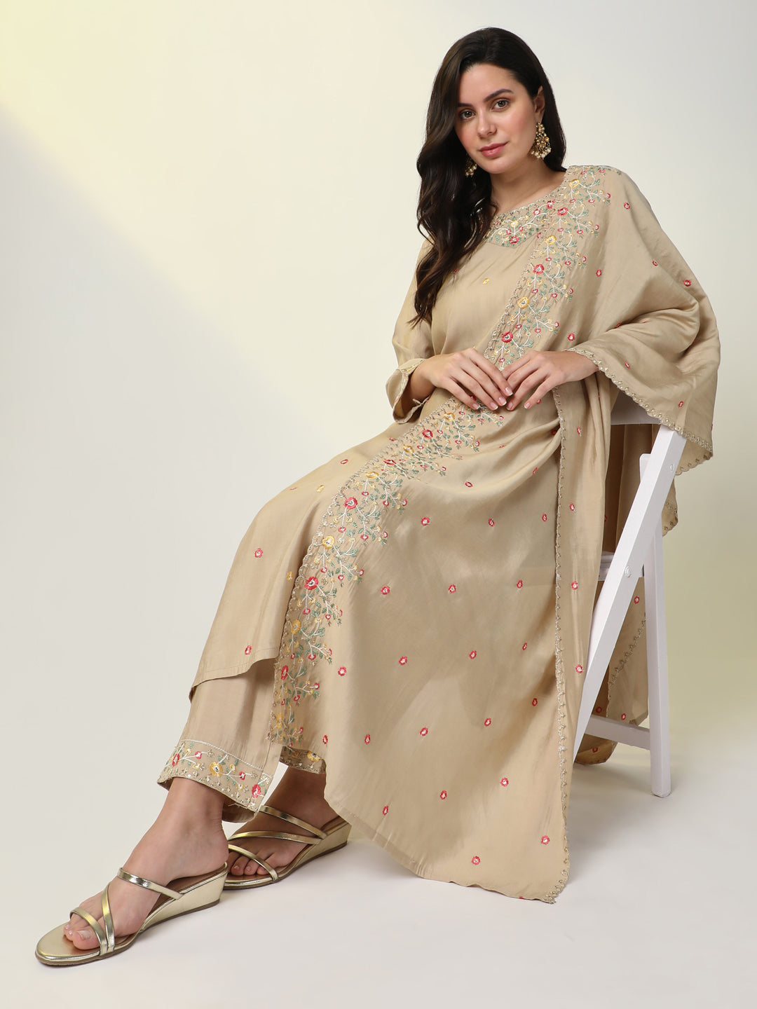 Women Beige Floral Kurta Set with Dupatta