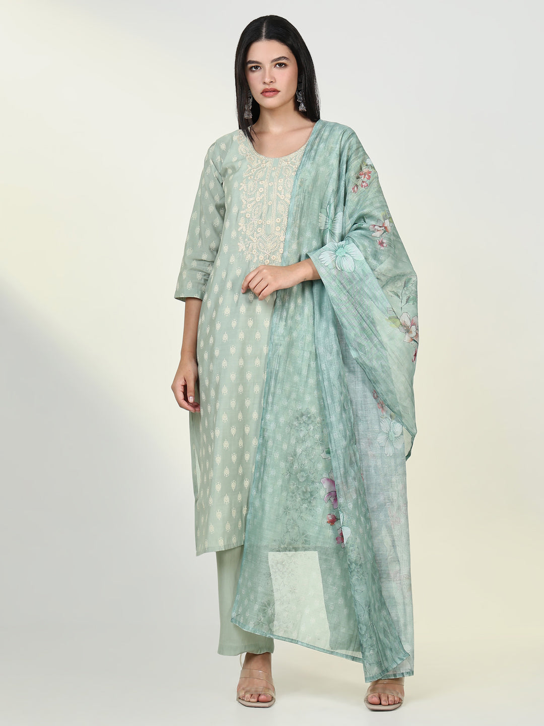 Women Graphic Green Kurta Set with Dupatta