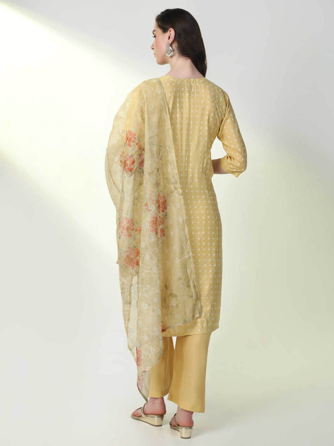 Women Yellow Graphic Kurta Set with Dupatta