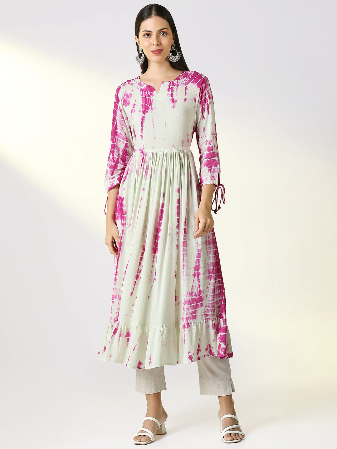 Women Off White Abstract Anarkali Kurta