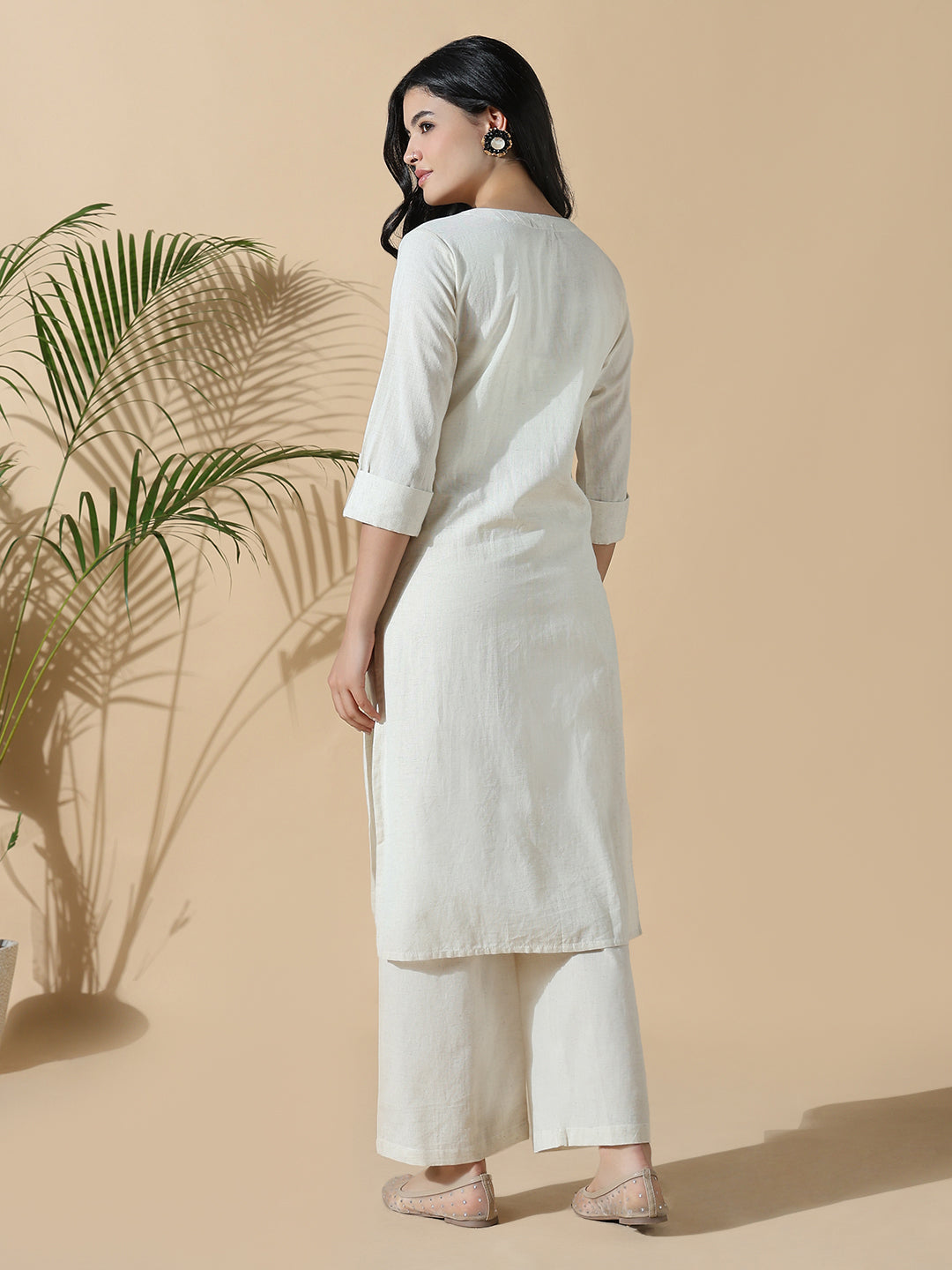 Women Cotton Floral Straight Off White Kurta Set